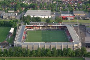 Heracles Almelo kiest voor verbouwing stadion